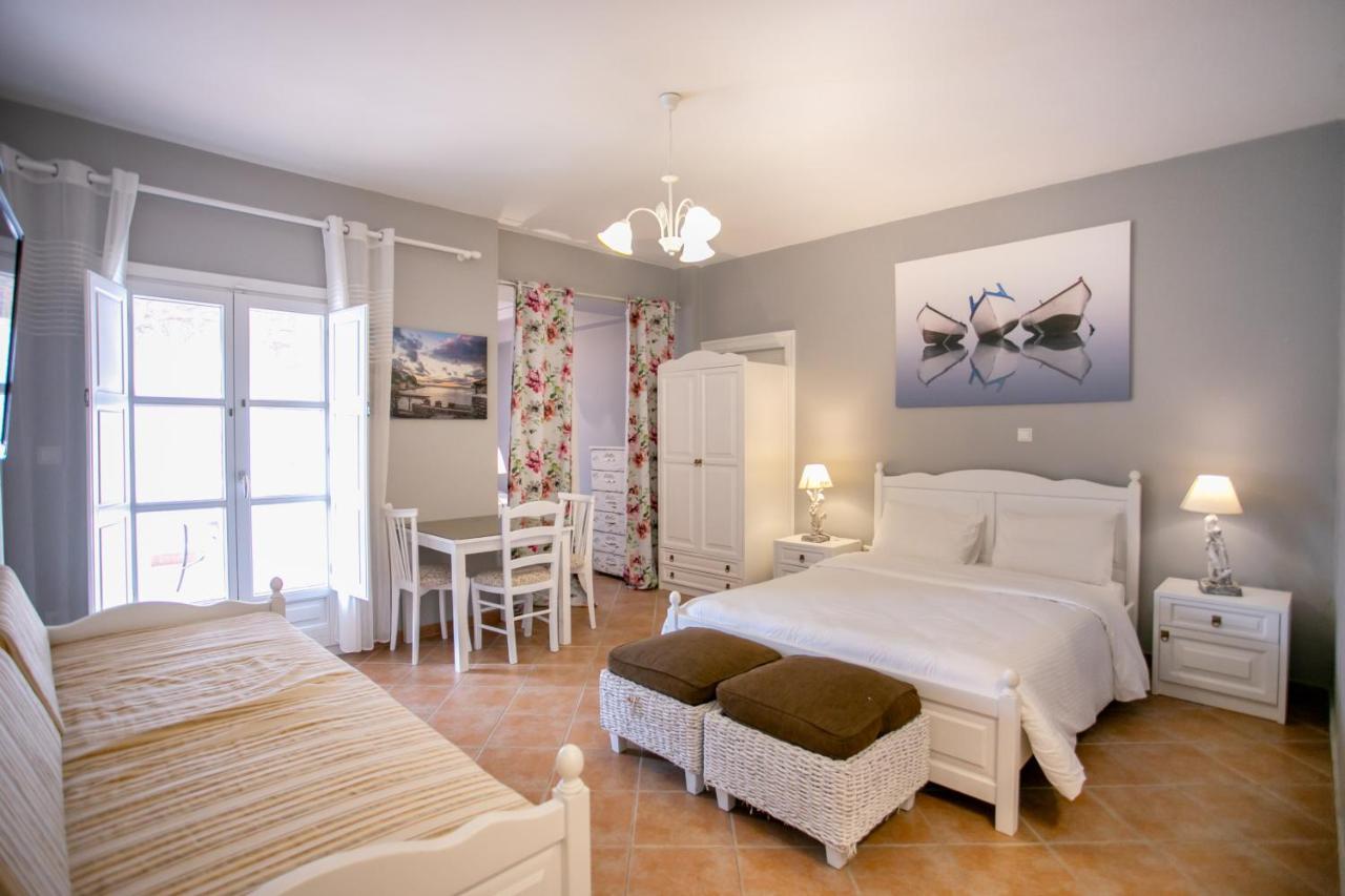 Traditional Apartments Plagiaki Neo Oitilo ภายนอก รูปภาพ