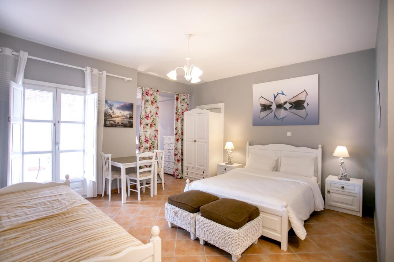 Traditional Apartments Plagiaki Neo Oitilo ภายนอก รูปภาพ