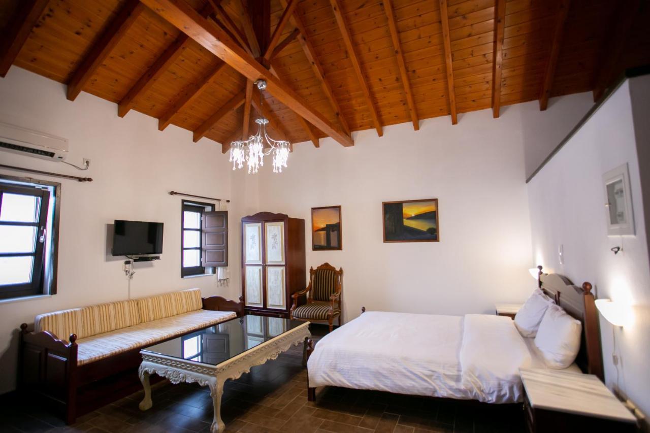 Traditional Apartments Plagiaki Neo Oitilo ภายนอก รูปภาพ